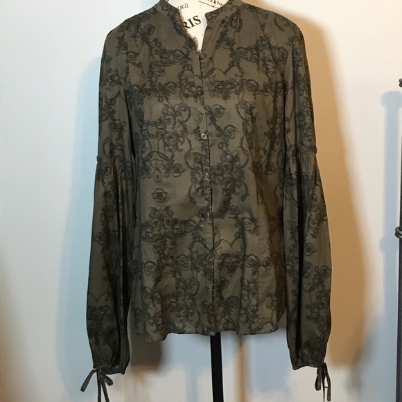 CALVIN KLEIN LONG TIED ROUCHED SLEEVES LIGHTWEIGHT BUTTON UP EMBROIDERED TOP MED - Picture 1 of 12